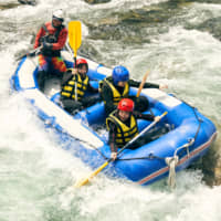 Rafting is one of the activities that await visitors in the town of Okutama in western Tokyo. | &#169;TSUNAGU JAPAN