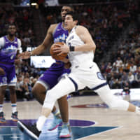 Memphis Grizzlies two-way player Yuta Watanabe, seen in action in a December file photo playing against the Utah Jazz, had 40 points in the Memphis Hustle\'s win over the Delaware Blue Coats on Wednesday. | USA TODAY / VIA REUTERS