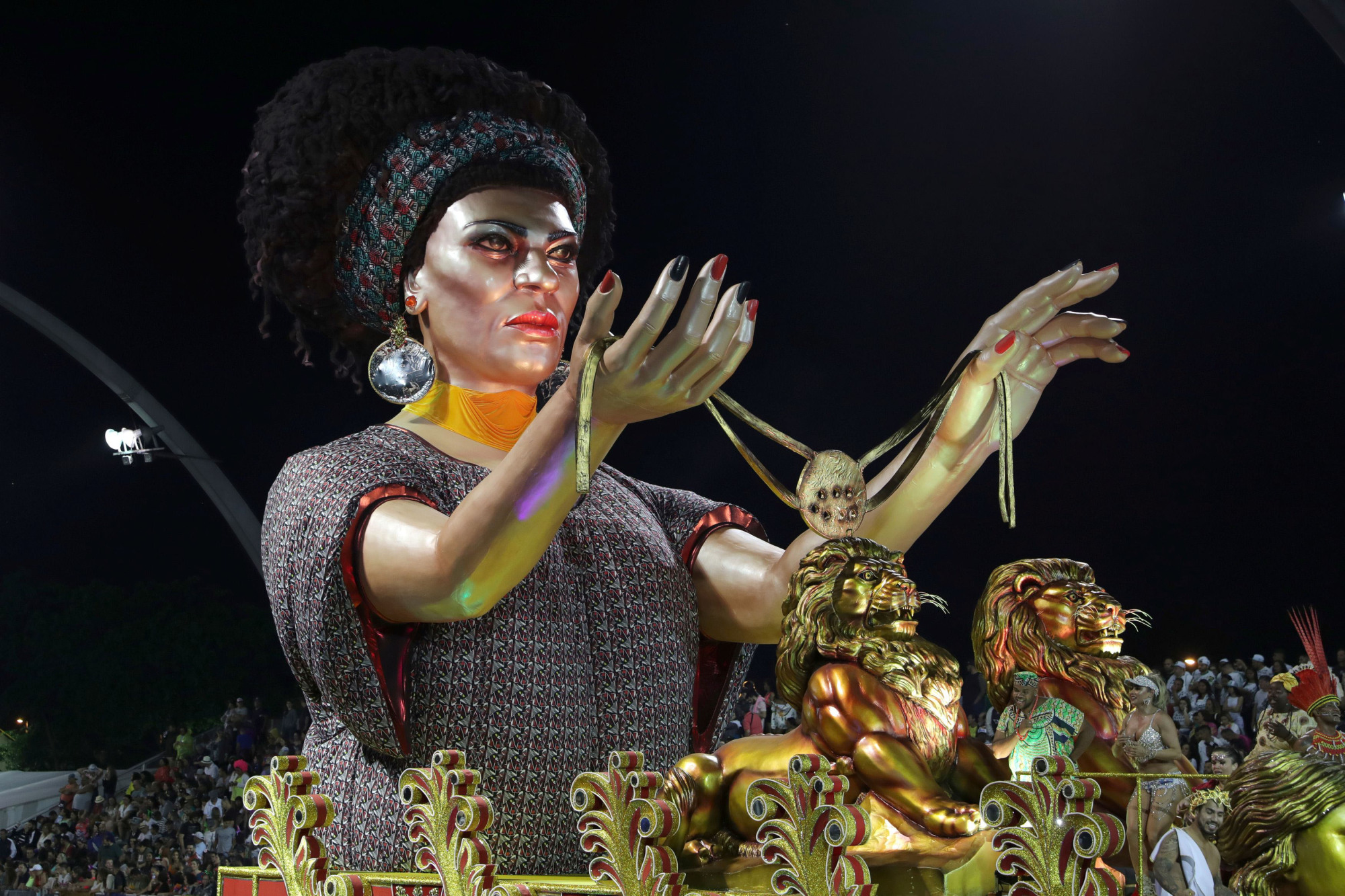 Brazil's Carnival kicks off with political divisions front and center