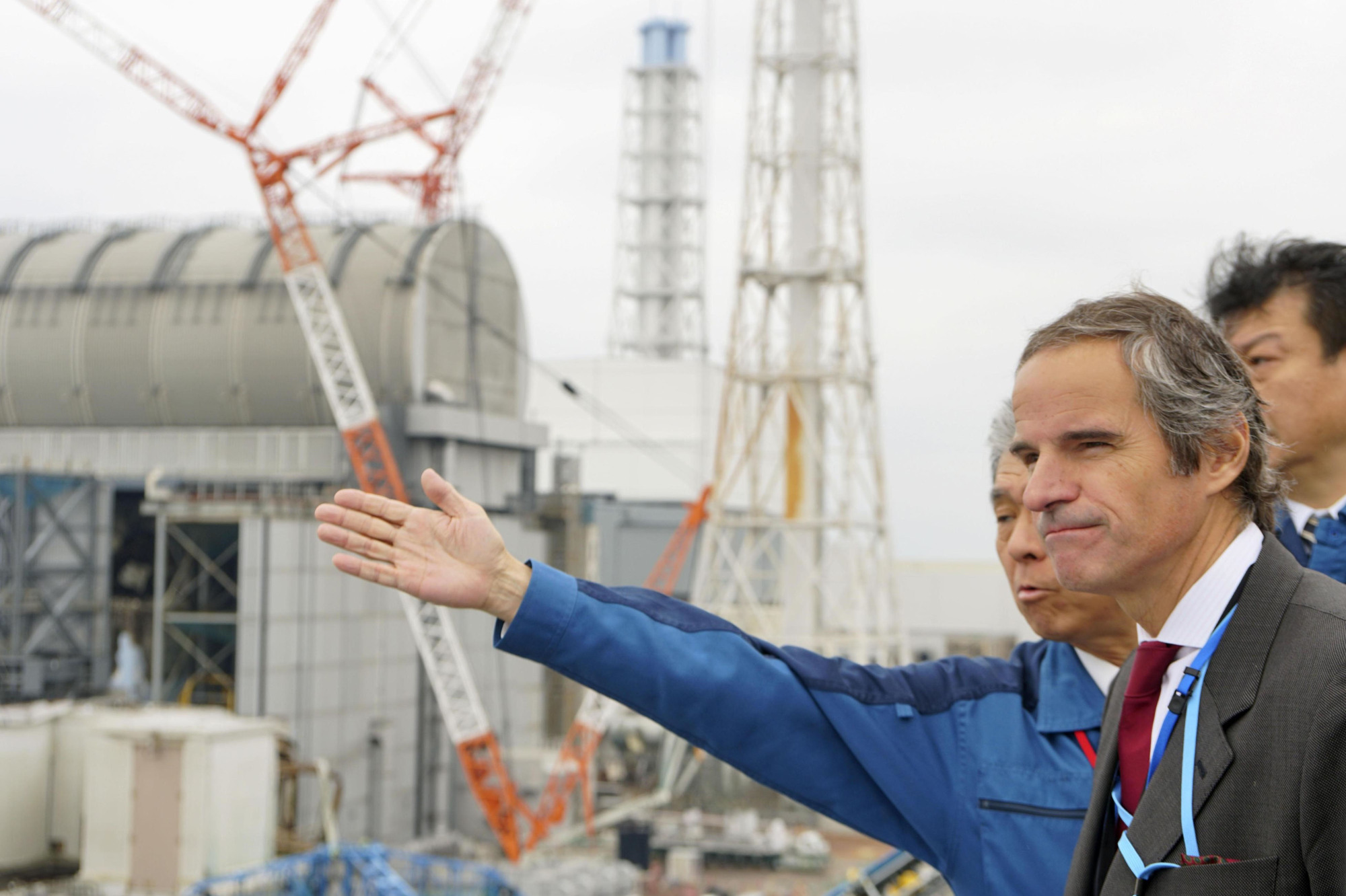 IAEA Director General Rafael Grossi inspects the Fukushima No. 1 nuclear power plant on Wednesday. | KYODO