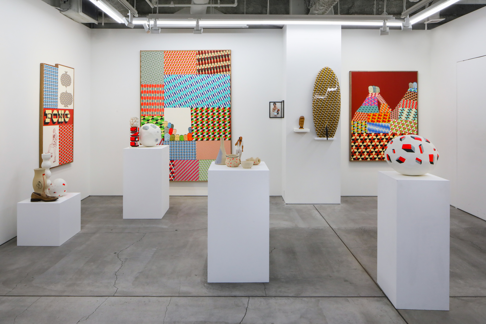 Installation view of Barry McGee's 'Potato Sack Body' at Perrotin | &#169; BARRY MCGEE; COURTESY OF THE ARTIST, PERROTIN, AND RATIO 3, SAN FRANCISCO.