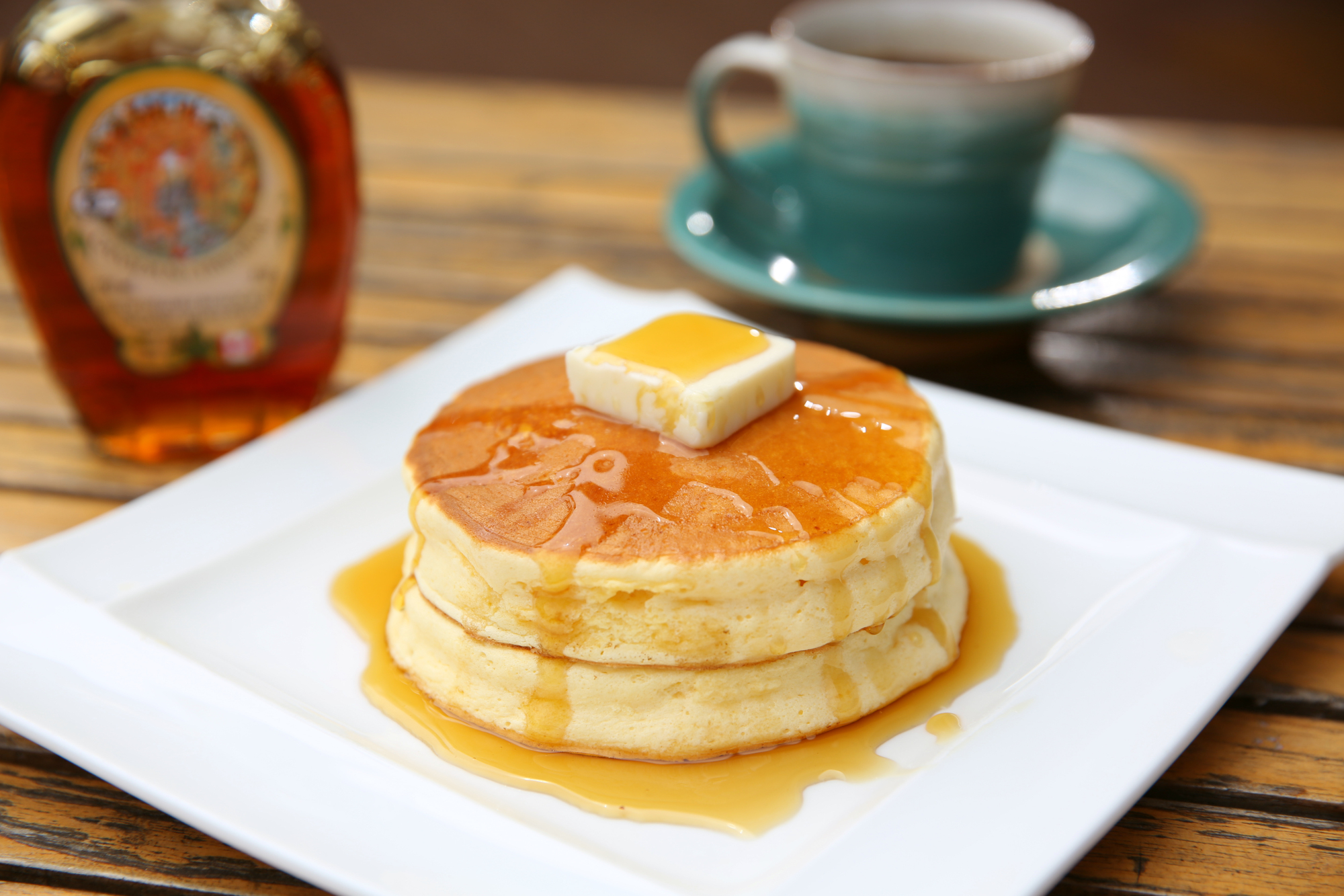 Coco Garden's free-range egg pancakes are part of the reason the small town of Yazu, Tottori Prefecture, attracted 350,000 visitors last year. | MAKIKO ITOH