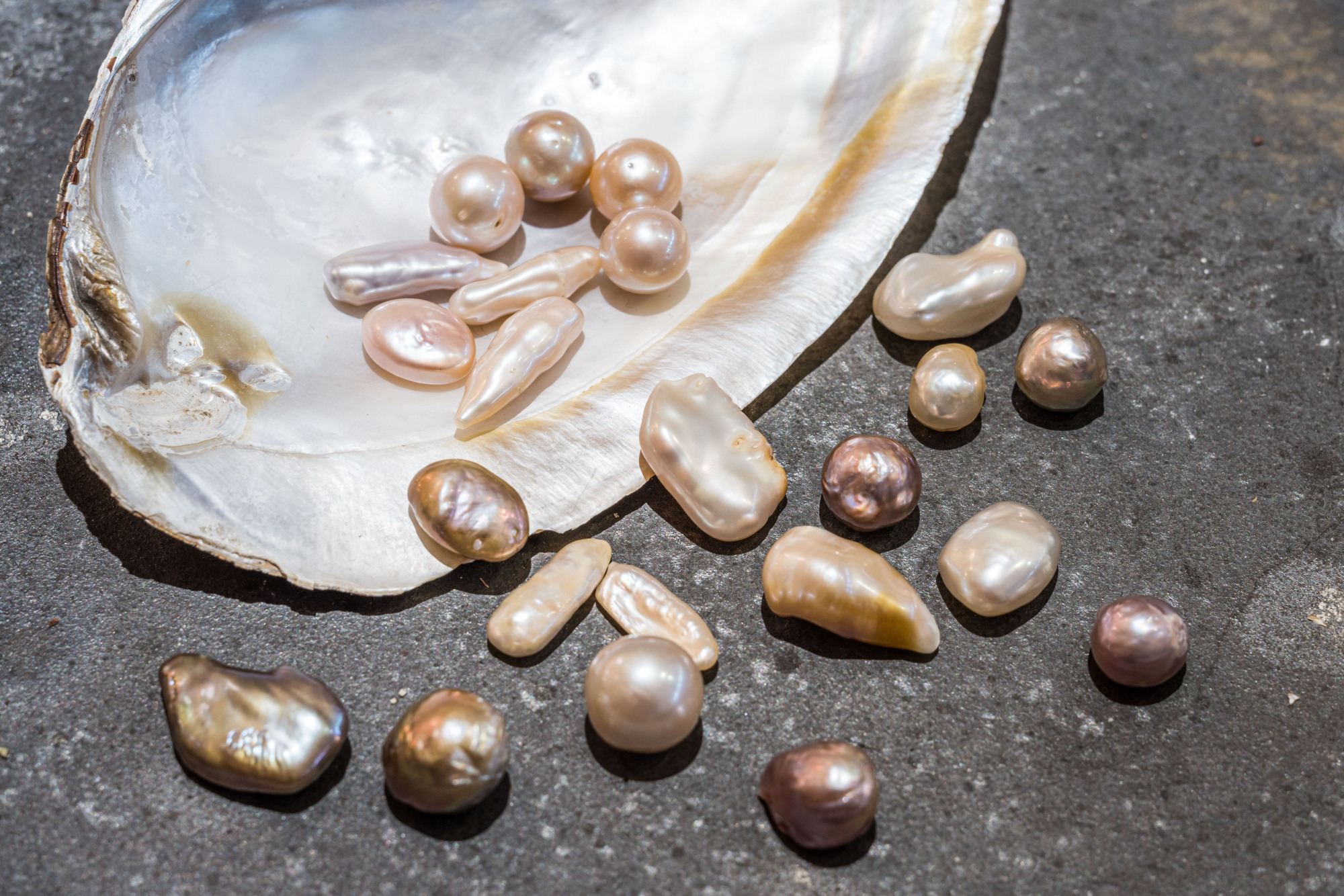 Biwa pearls deals