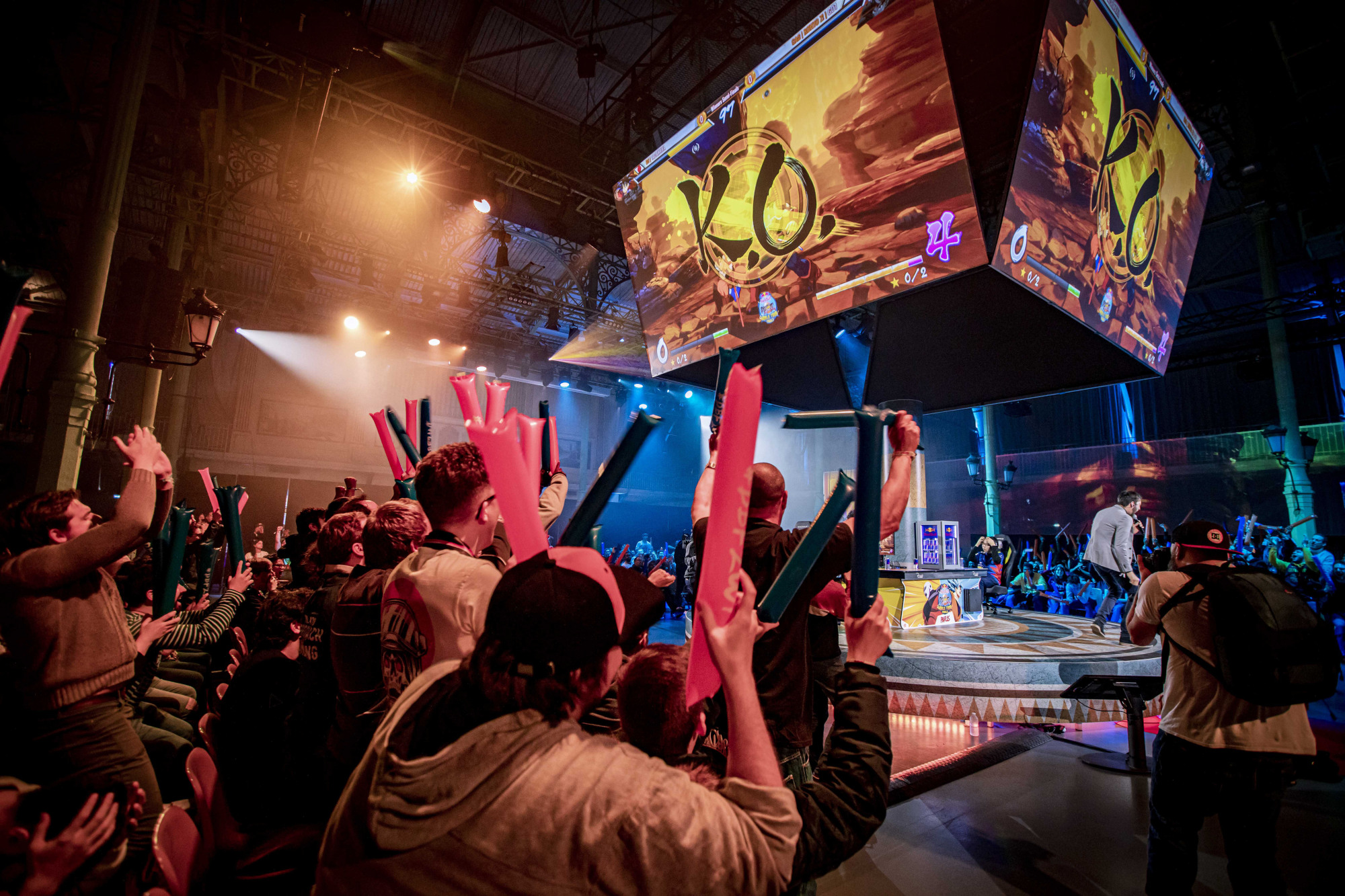 An esports competition in Paris draws a large and enthusiastic crowd. Japan has lagged behind the rest of the world in competitive video games. | STEPHANIE LINDGREN / RED BULL CONTENT POOL
