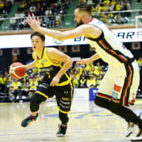 Utsunomiya Brex rookie guard Kai Toews is adjusting to the B. League style of play after competing at the University of North Carolina Wilmington for 1&#189; seasons. | B. LEAGUE