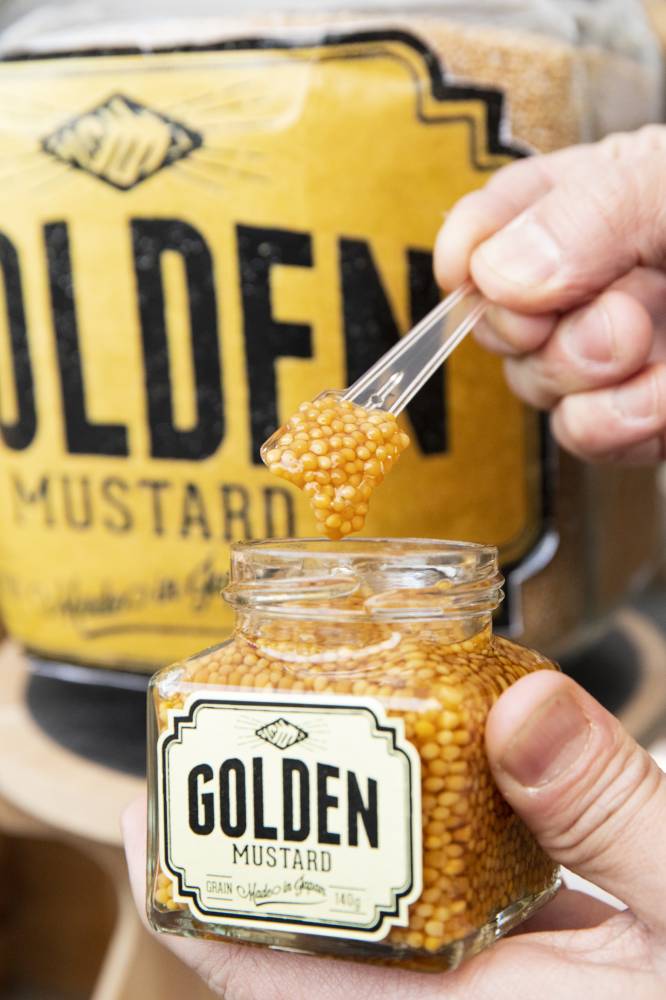 Magic mustard: Also at Taiyou no Marche, the mustard seeds in this jar look like golden caviar. The Japanese-made mustard is a collaboration between two chefs — specialists in French and Japanese cuisine, respectively — and a sommelier. It goes well with any cuisine and also makes a delicious snack.