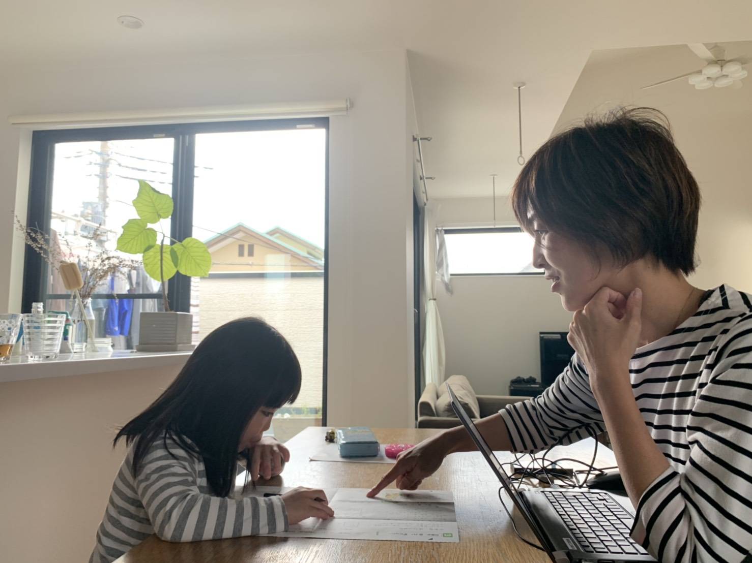 Midori Enomoto has been trying to teach her two children at home herself since schools around Japan closed on March 2, but says there is a limit to what she can do. | COURTESY OF MIDORI ENOMOTO 