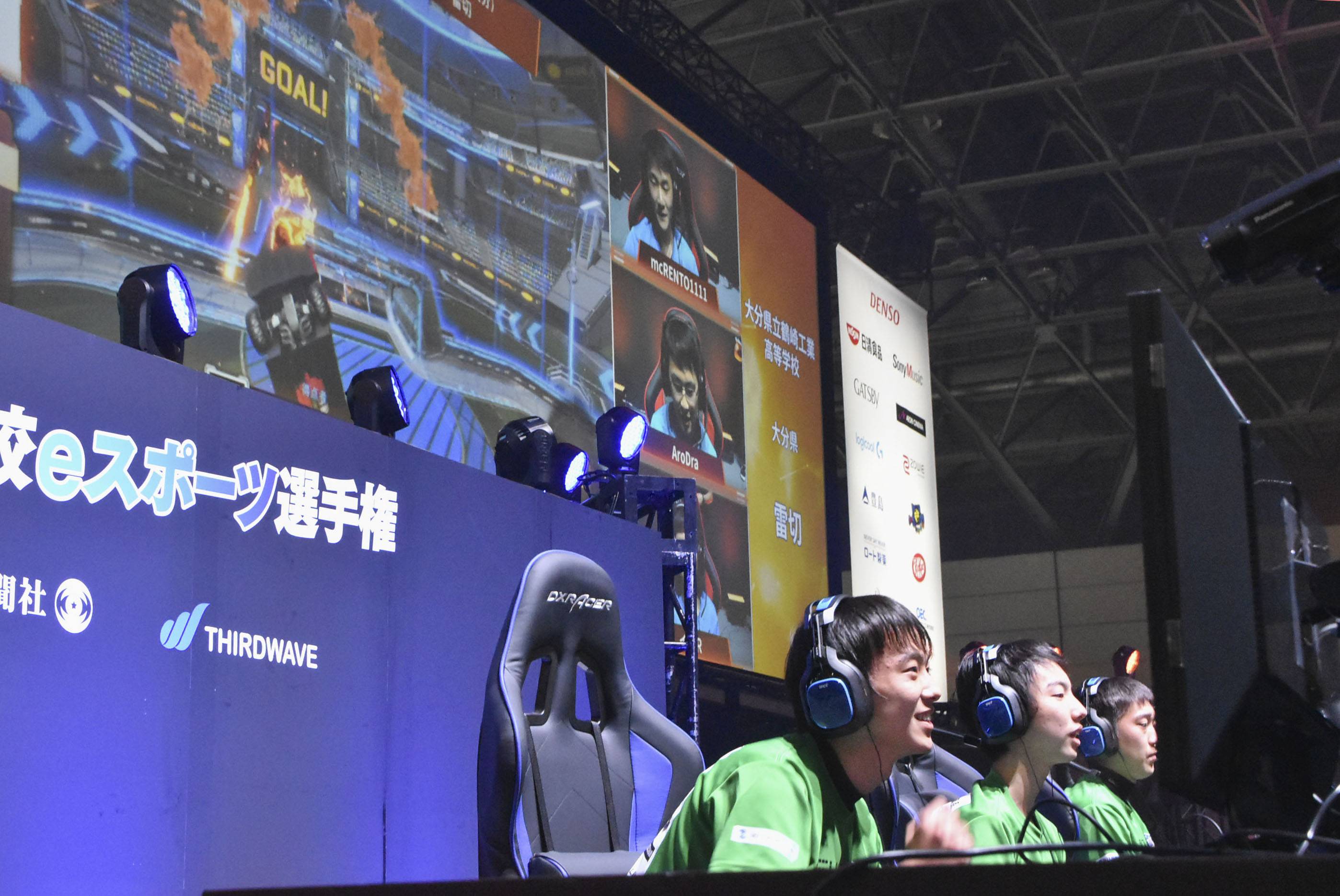 Esports pull in more viewers as coronavirus halts live competitions