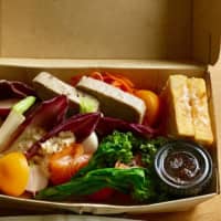 Rootsy: Eatrip now offers takeout lunch boxes at Eatrip Soil, its retail store in Harajuku’s Gyre building. | ROBBIE SWINNERTON
