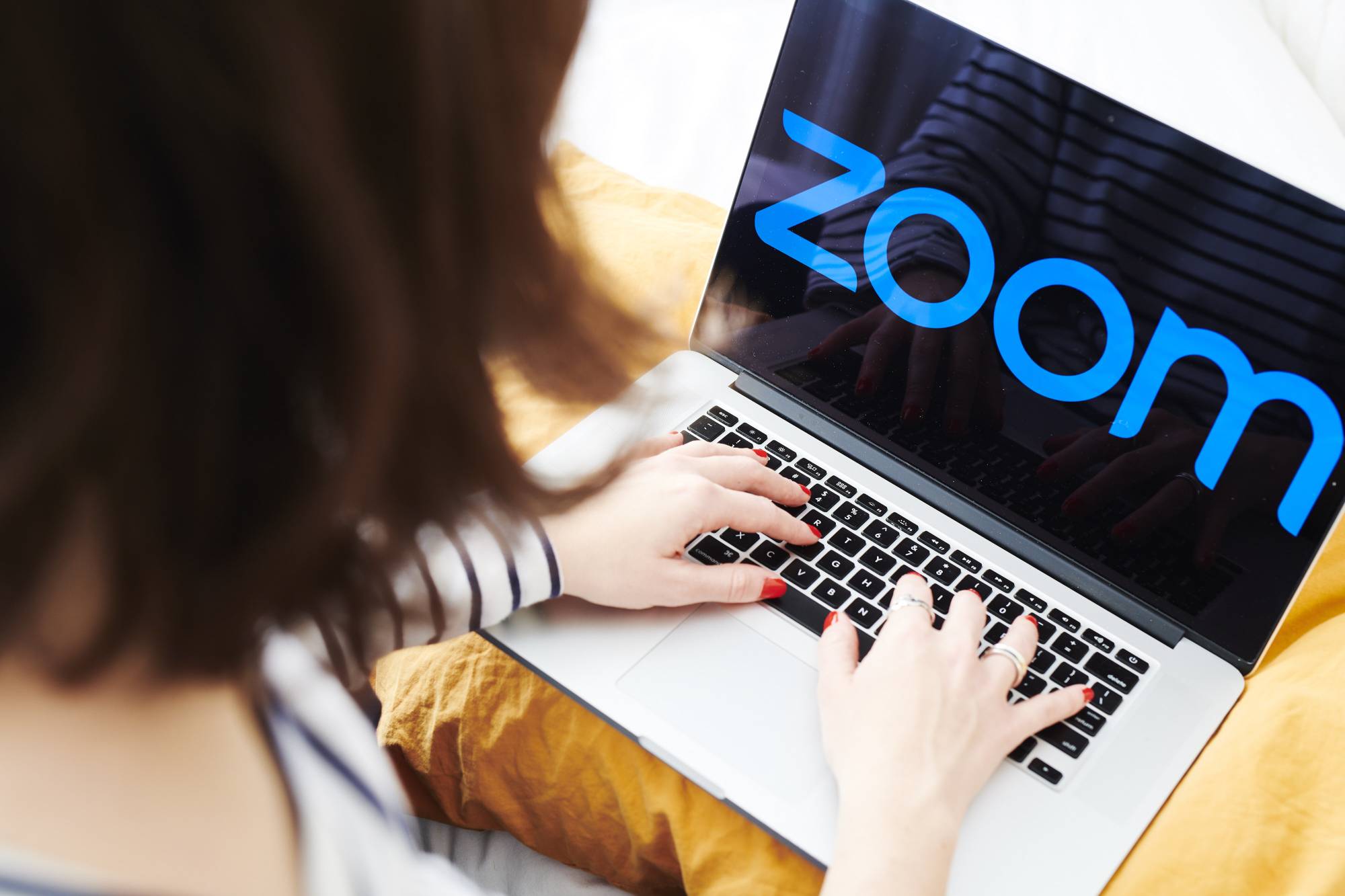 Stuck at home due to COVID-19 lockdowns, people are paying to get into to virtual nightclubs on via Zoom.  | BLOOMBERG