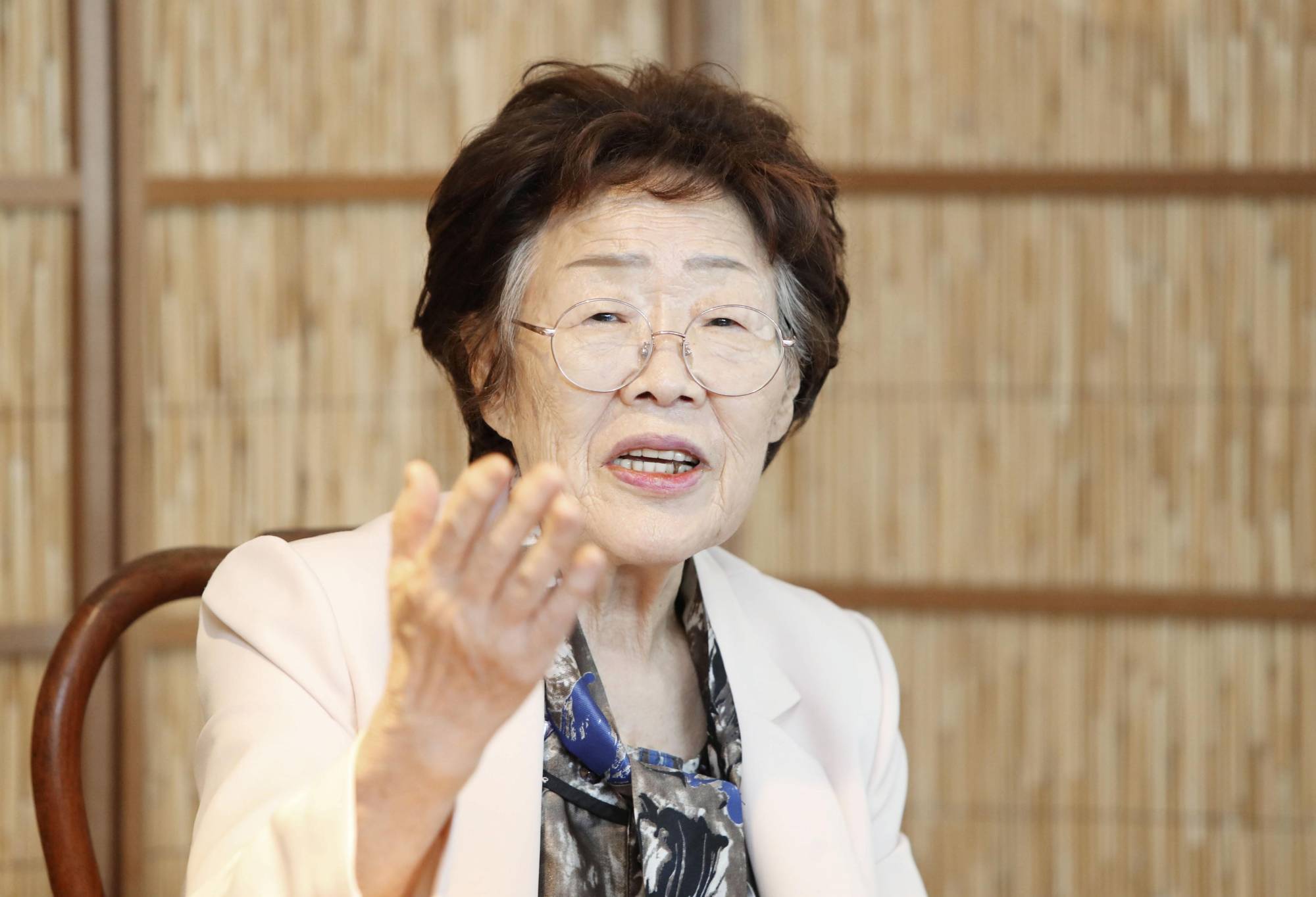 Ex-comfort woman in South Korea criticizes weekly protests at Japanese Embassy