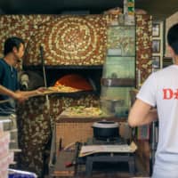World pizza champion: Pizzeria e Trattoria da Isa is Tabelog’s top-ranked pizza restaurant in Tokyo, and has the international acclaim to match. | OSCAR BOYD

