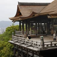 Few visitor are seen at Kiyomizu Temple, one of the top tourist attractions in Kyoto, on May 9. | KYODO
