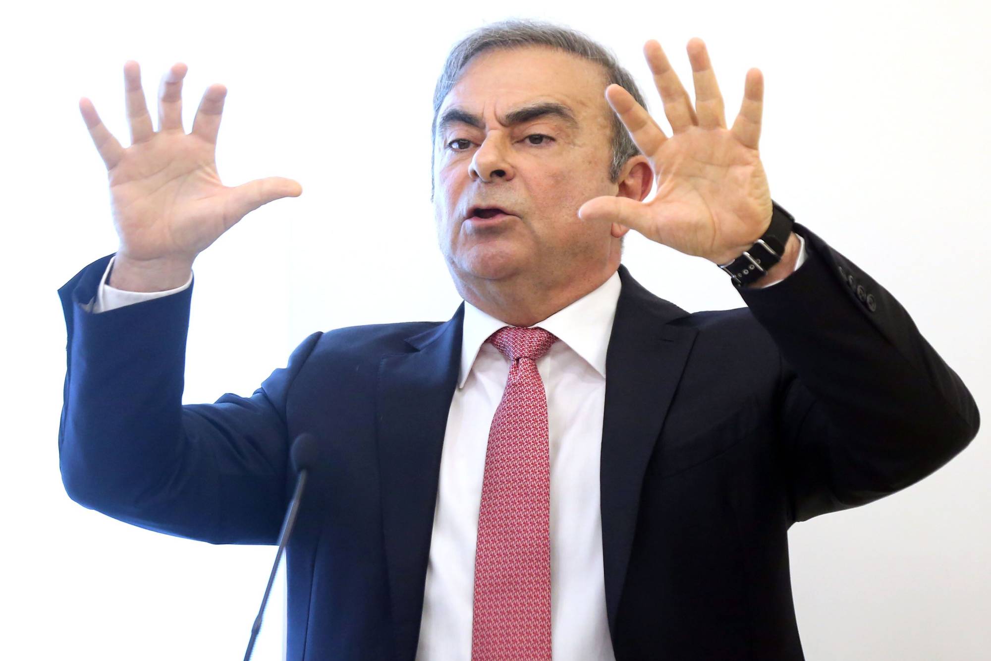 Carlos Ghosn speaks to the media at the Lebanese Press Syndicate in Beirut, Lebanon, in January 2020. | BLOOMBERG