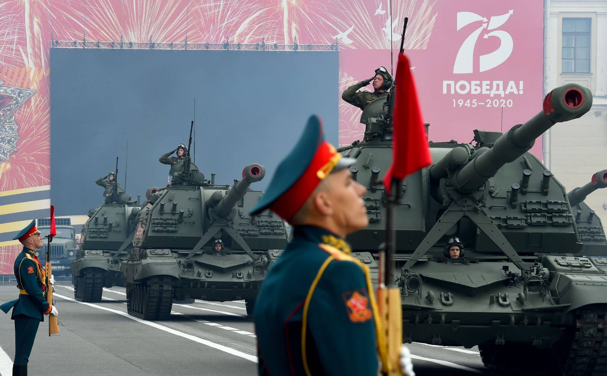 A rehearsal for the Victory Day parade takes place in St. Petersburg on Saturday. Russian President Vladimir Putin will preside the parade on Wednesday to mark the Soviet victory in World War II, which was postponed due to the pandemic.  | AFP-JIJI