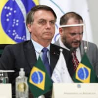 Brazilian President Jair Bolsonaro holds a videoconference from Brasilia on Saturday.  | BRAZILIAN PRESIDENCY / VIA AFP-JIJI