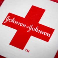 Japan\'s government is in talks with Johnson & Johnson about the firm\'s potential COVID-19 vaccine, according to Chief Financial Officer Joseph Wolk. | BLOOMBERG