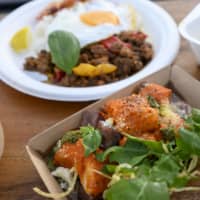 The Niseko Autumn Food Festival boasts a variety of dishes. |  AFP-JIJI