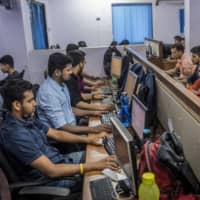 A federal judge ruled Thursday that U.S. President Donald Trump overstepped his authority in suspending new visas for hundreds of thousands of foreign workers amid the novel coronavirus pandemic. The highest proportion of H1-B visas are given to Indian nationals who work in information technology. | ATUL LOKE / THE NEW YORK TIMES