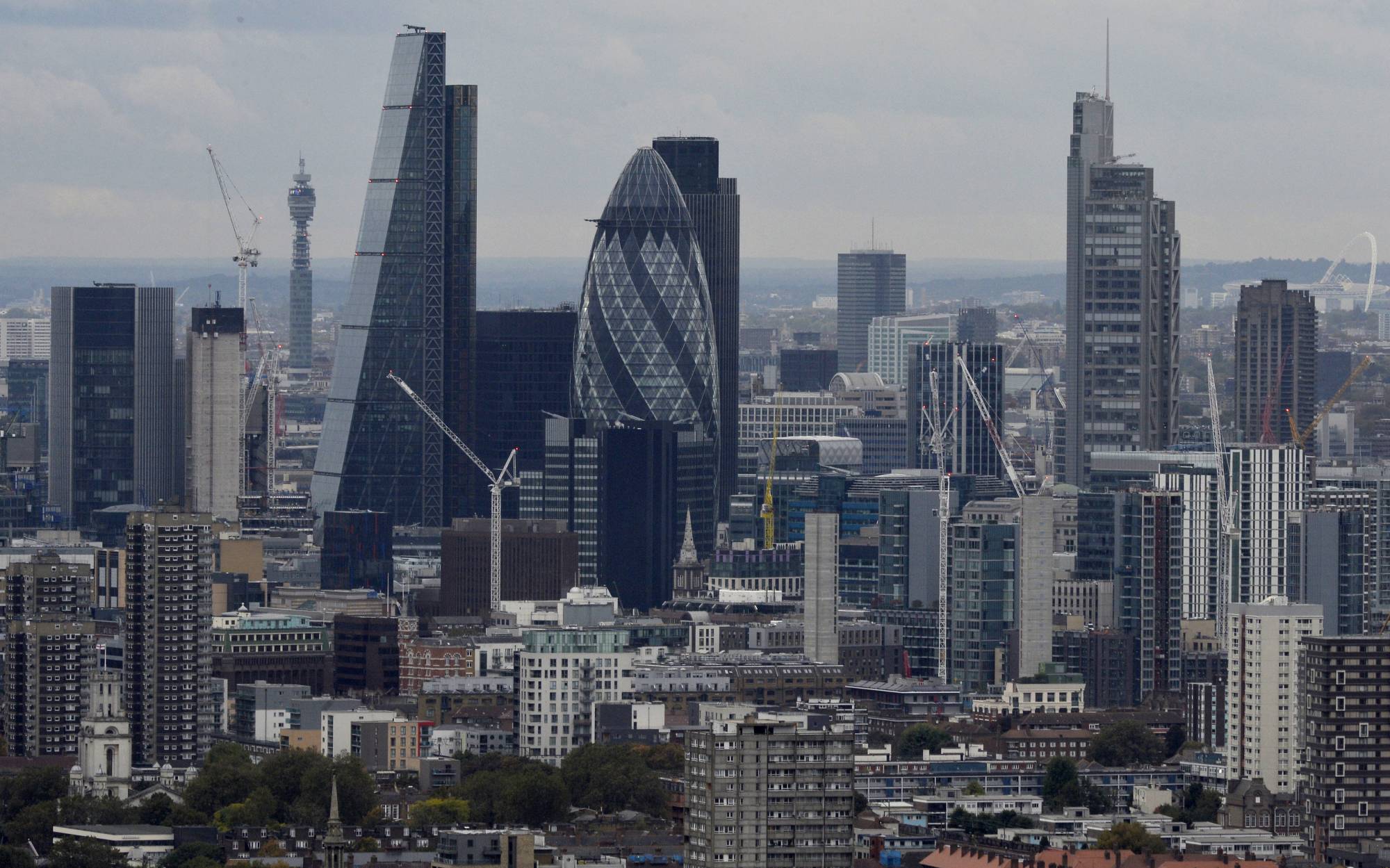 The Brexit vote showed euro-zone officials were right to warn that it was risky to have a third of all EU capital markets activity and 90 percent of euro-denominated derivatives clearing in one place, London. | REUTERS 