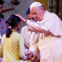 Pope Francis meets a group of Rohingya refugees in Dhaka, Bangladesh, in December 2017.  | REUTERS 