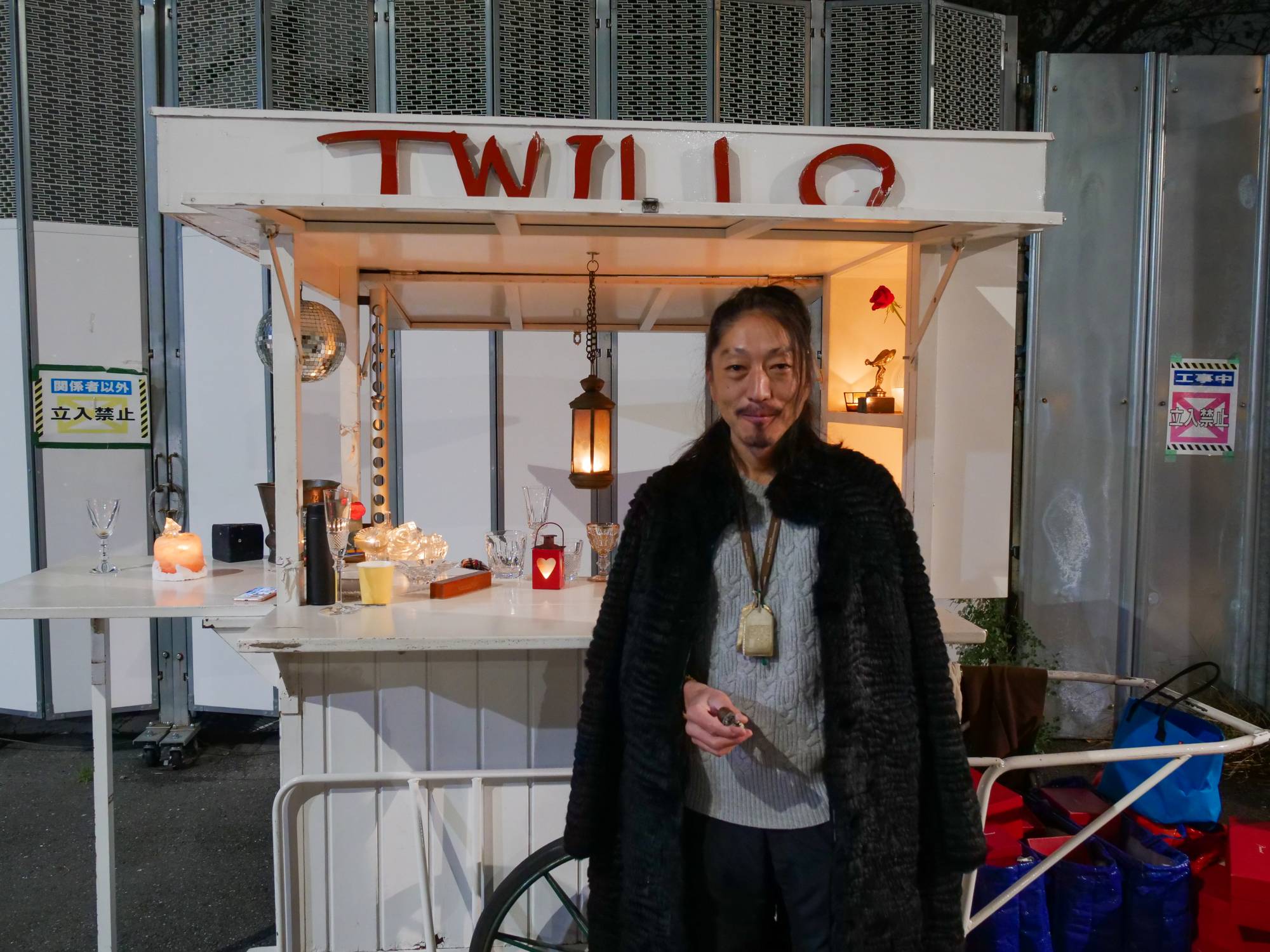 Fairy tale feel: Twillo currently appears in various places in Tokyo around midnight and stays out until owner Shotaro Kamijo feels like pulling the yatai (street stall) back home. | PHOEBE AMOROSO