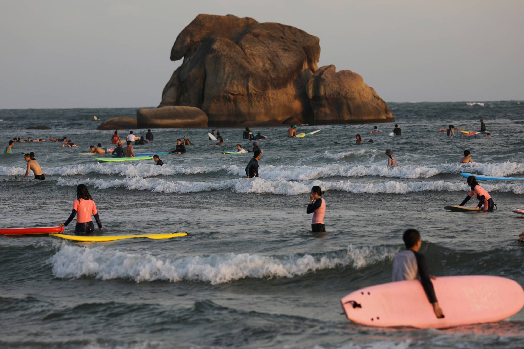 A surfing spot in Sanya | Reuters 