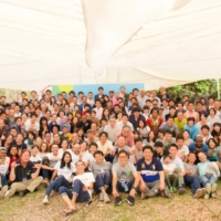 All of Shizen Energy’s employees gather in 2019. | SHIZEN ENERGY GROUP