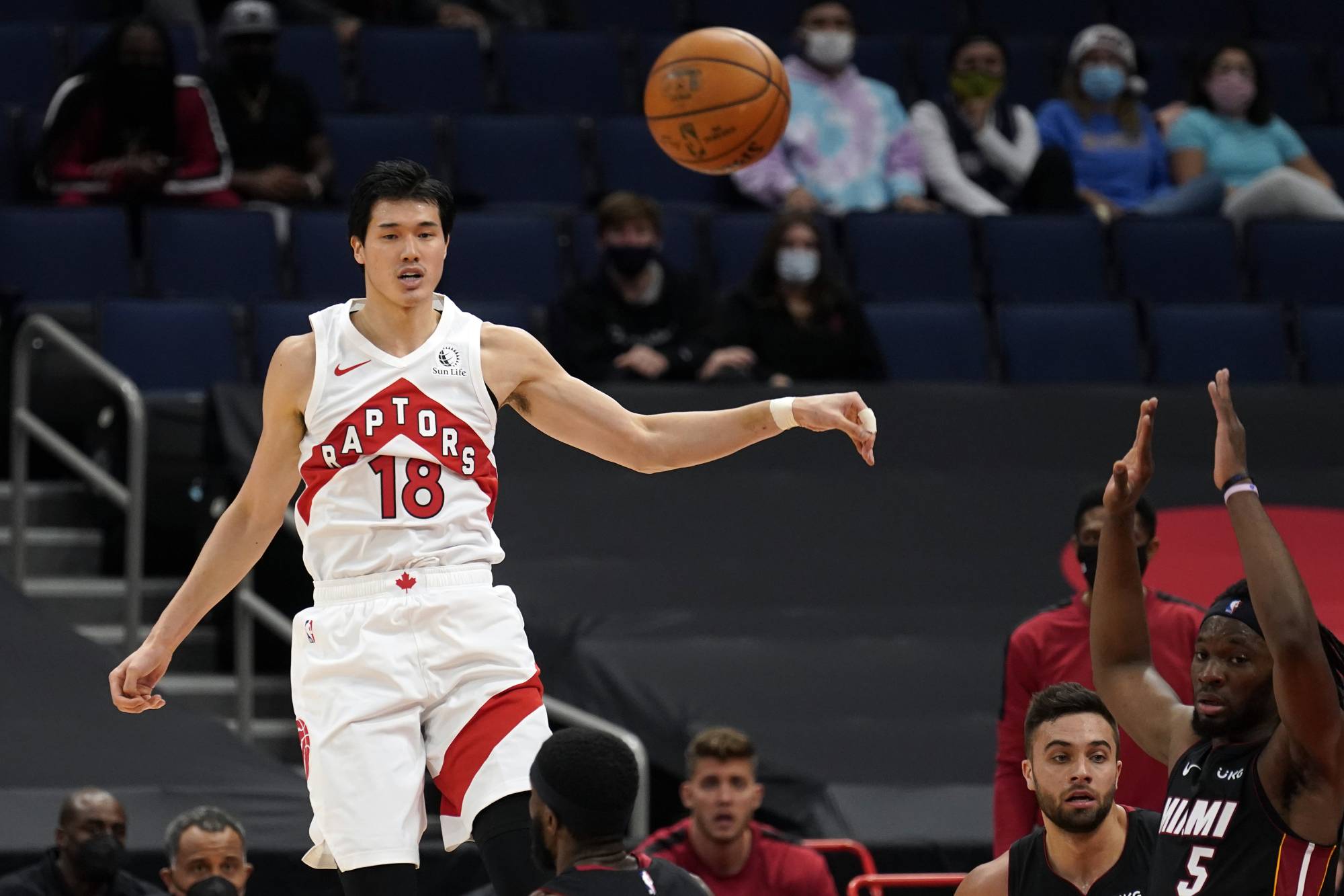 Raptors contracts shop