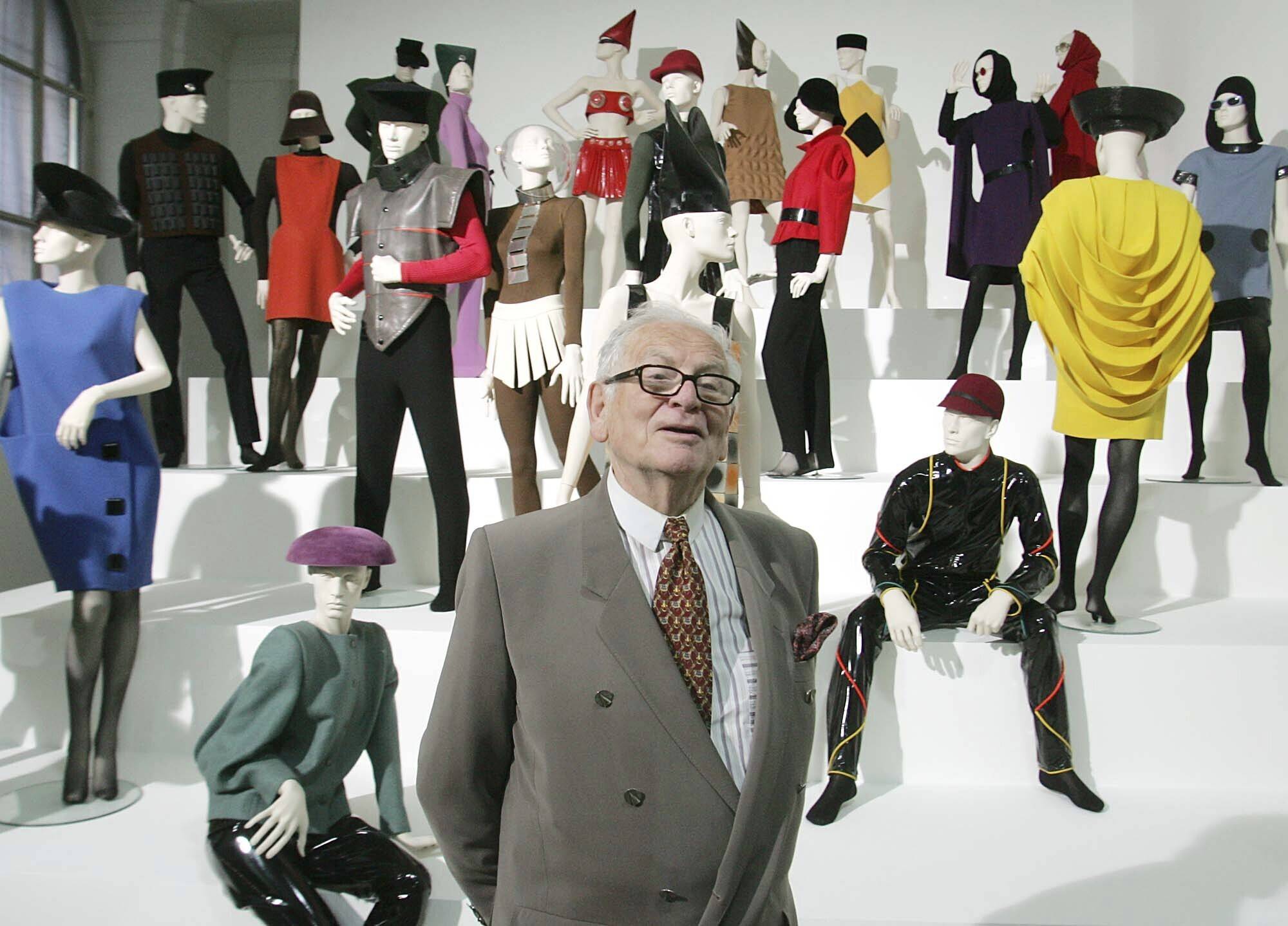 Cardin presents his exhibition 'Design and Fashion 1950- 2005' at the academy for arts in Vienna in 2005. | AP