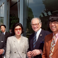 Cardin flanked by Japanese designer Kenzo (right), Japanese Ambassador to Paris Kiuchi Akitane and his wife, Yukiko, after the designer was awarded Japan\'s Medal of the Holy Treasure at a ceremony in Paris, in honor of Cardin\'s work to promote fashion in Japan | AFP-JIJI