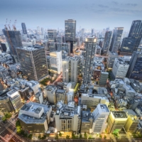 One of the key goals set by the Kansai Economic Federation last year for 2030 was to create a better working environment that allows women to hold down a job and take care of the home. | GETTY IMAGES
