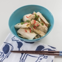 Healthy greens: After the Great Kanto Earthquake of 1923, the napa cabbage took over from mishimakawana as Kanto’s pickling leaf of choice. | MAKIKO ITOH
