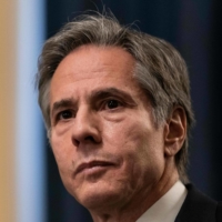Newly confirmed U.S. Secretary of State Antony Blinken has become the third high-level official in a week to reaffirm that the Senkaku Islands, known by China as the Diaoyu, fall under the U.S.-Japan security treaty. | POOL / VIA AFP-JIJI