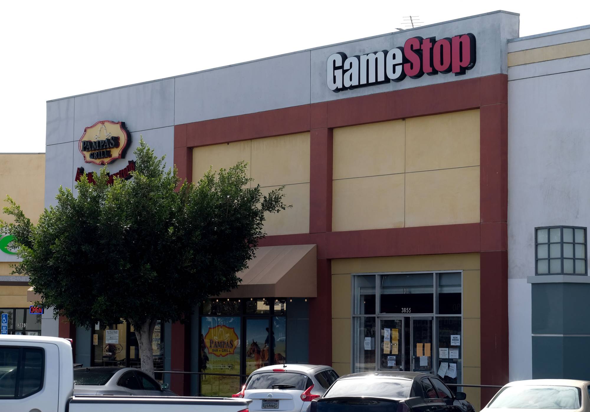 The U.S. Securities & Exchange Commission says it’s 'actively monitoring” options and equities markets after a surreal few days that saw GameStop’s once-unloved retail chain skyrocket in value. | AFP-JIJI