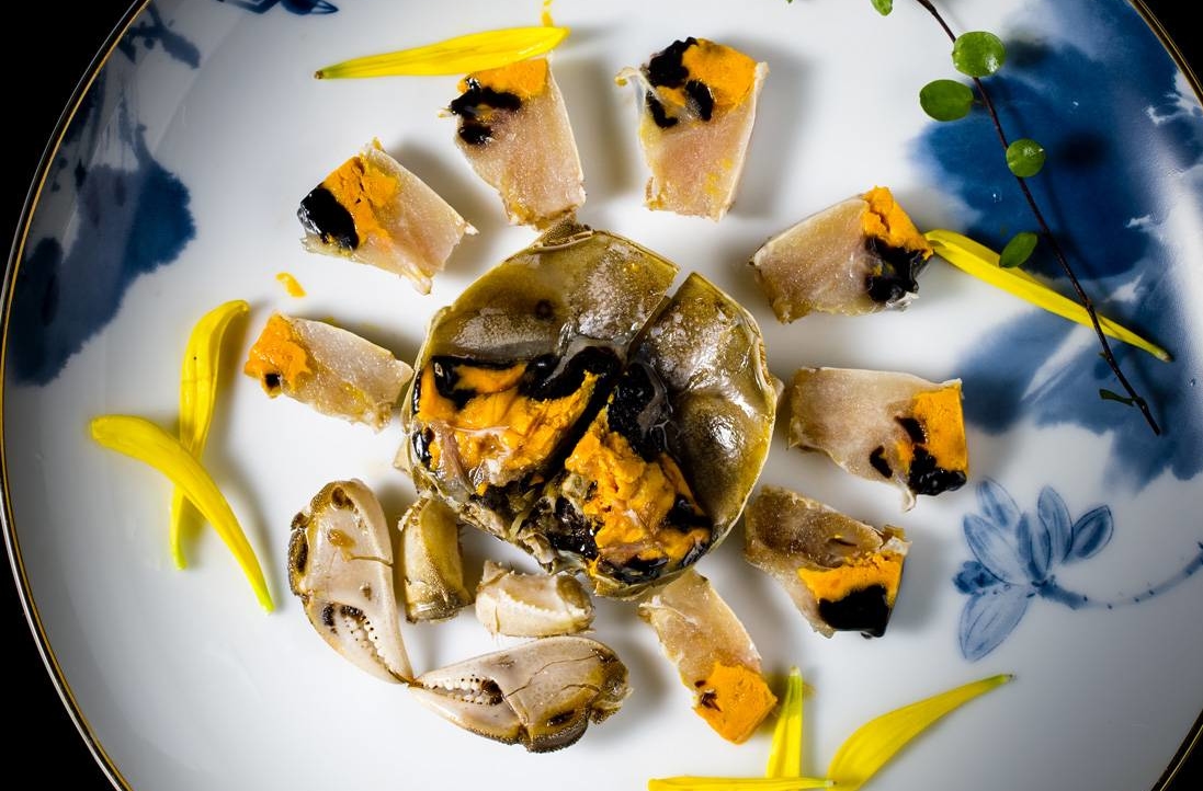 Accessible crustacean: Xie Wang Fu’s parent company farms and flash-freezes Chinese mitten crabs, which allows this delicacy to be served outside of its typical winter season. | COURTESY OF XIE WANG FU