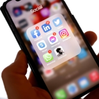 The U.S. app Clubhouse has grown in popularity among some Chinese social-media, with thousands joining recent discussions on contentious subjects such as Taiwan and Xinjiang undisturbed by Beijing’s censors. | AFP-JIJI
