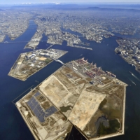 Yumeshima (forefront), an artificial island in Osaka Bay that has been considered as a location for a casino project in the city of Osaka, on Dec. 2 | KYODO