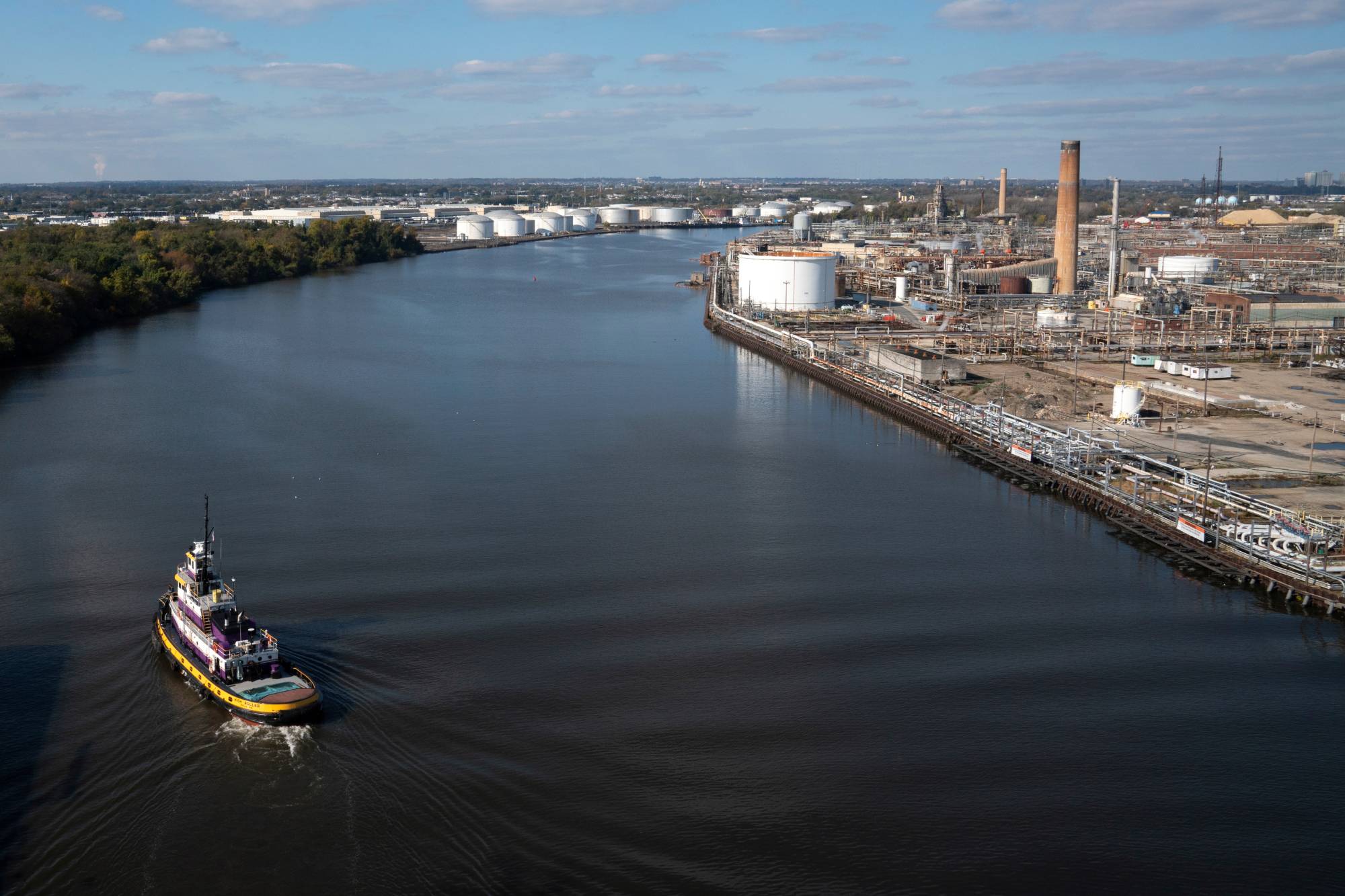 Philadelphia officials hope PES can become a model for refinery cleanups elsewhere. | REUTERS