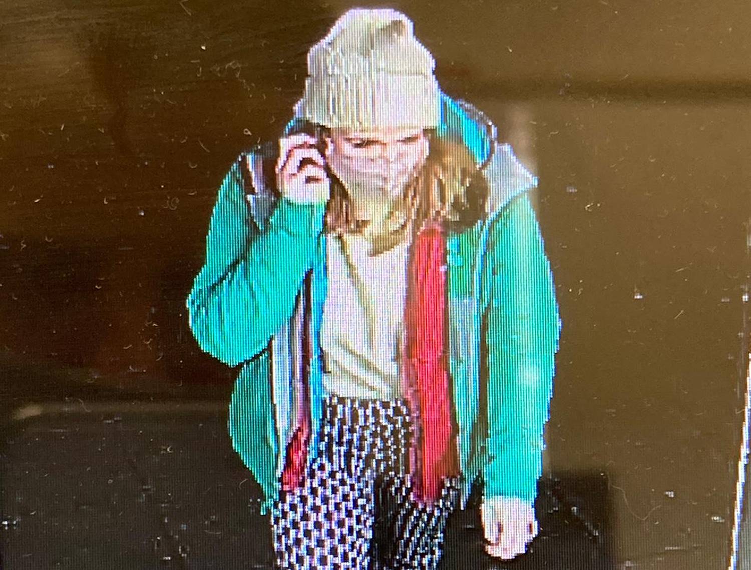 CCTV footage of missing Sarah Everard shows her on March 3 as she walks in south London. | METROPOLITAN POLICE / VIA AFP-JIJI