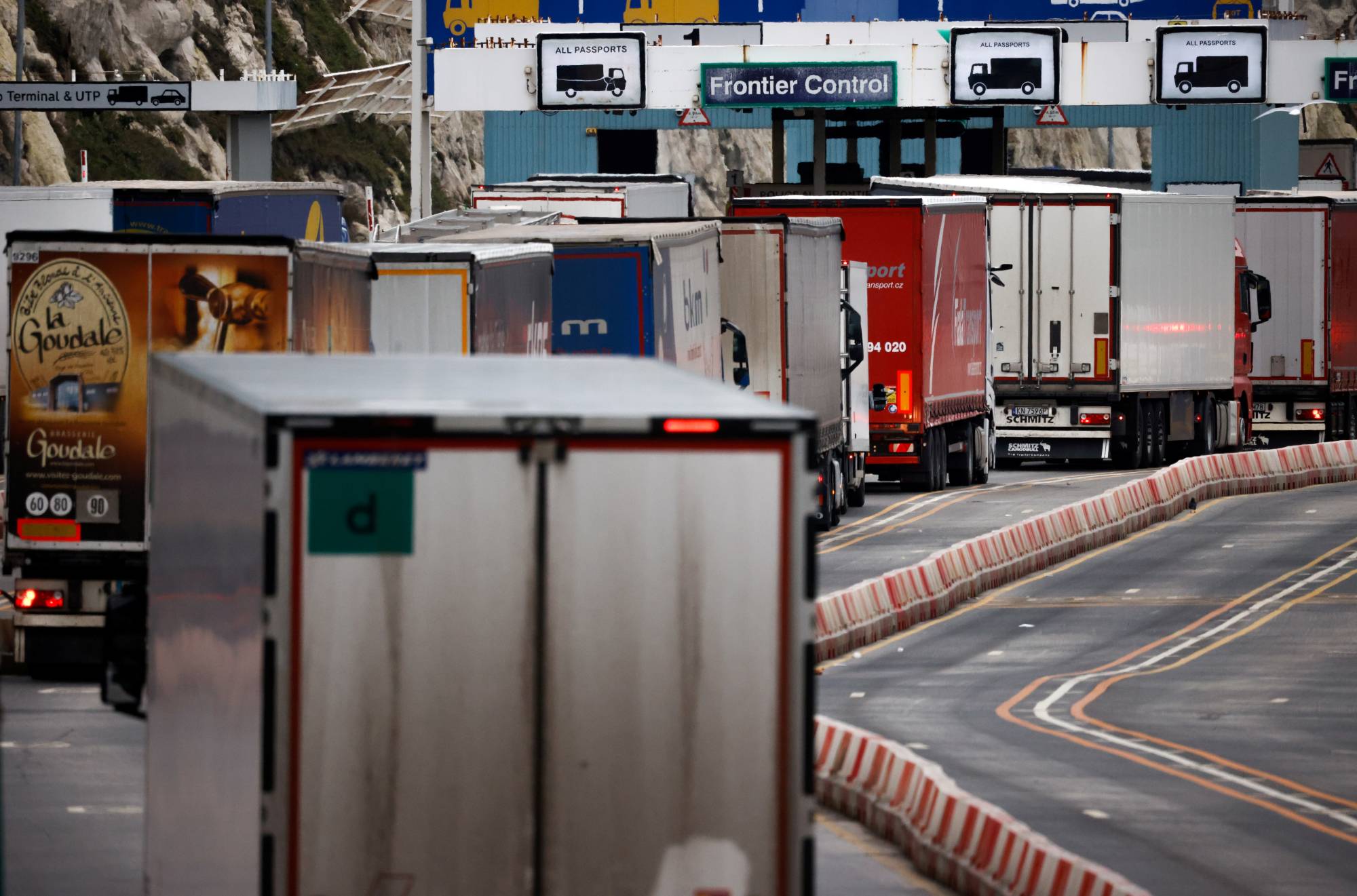 Vehicles queue at border control at the port of Dover after the end of the Brexit transition period, in Dover, Britain, on Jan. 15. Uncertainty over the post-Brexit situation has reduced Japanese firms' presence in the country. | REUTERS