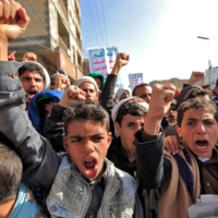 Supporters of Yemen\'s Houthi rebels attend a rally in Sanaa on Friday marking the sixth anniversary of the Saudi-led coalition\'s intervention in Yemen. | AFP-JIJI