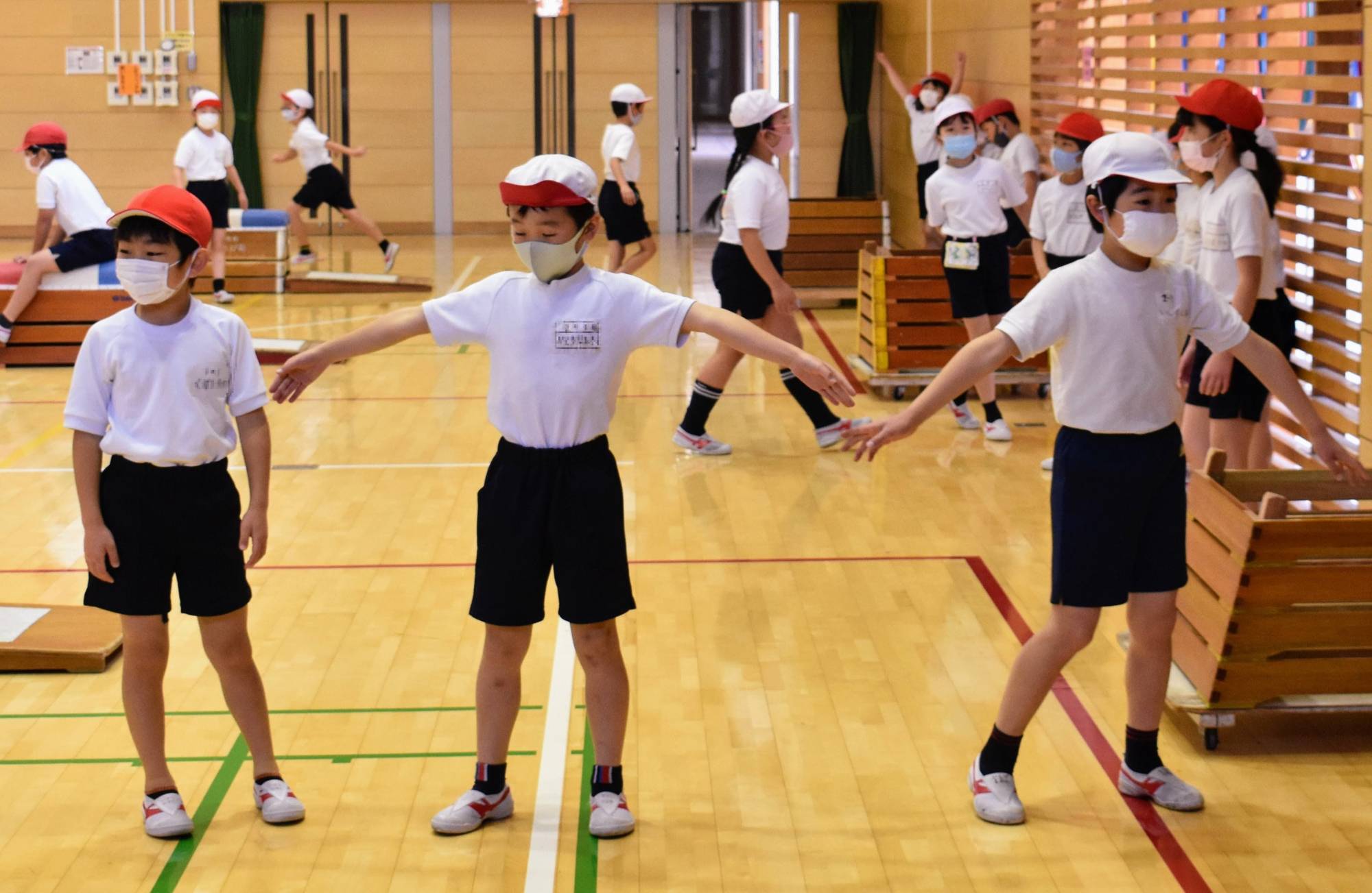Japanese Middle School Physical Exams  No singing, eat in silence': How Japanese schools have stayed open despite  the pandemic - The Japan Times