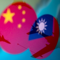 A joint statement mentioning Taiwan would be the first by a U.S. and Japanese leader since Tokyo and Washington normalized ties with Beijing. | REUTERS