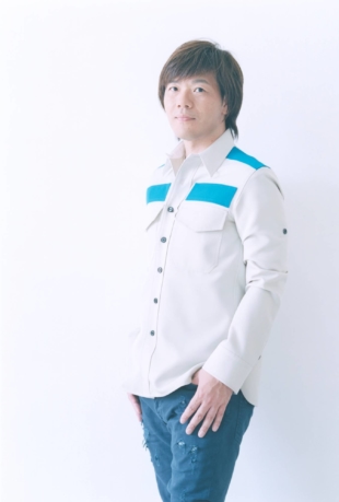 Author Keiichiro Hirano | © MIKIYA TAKIMOTO 