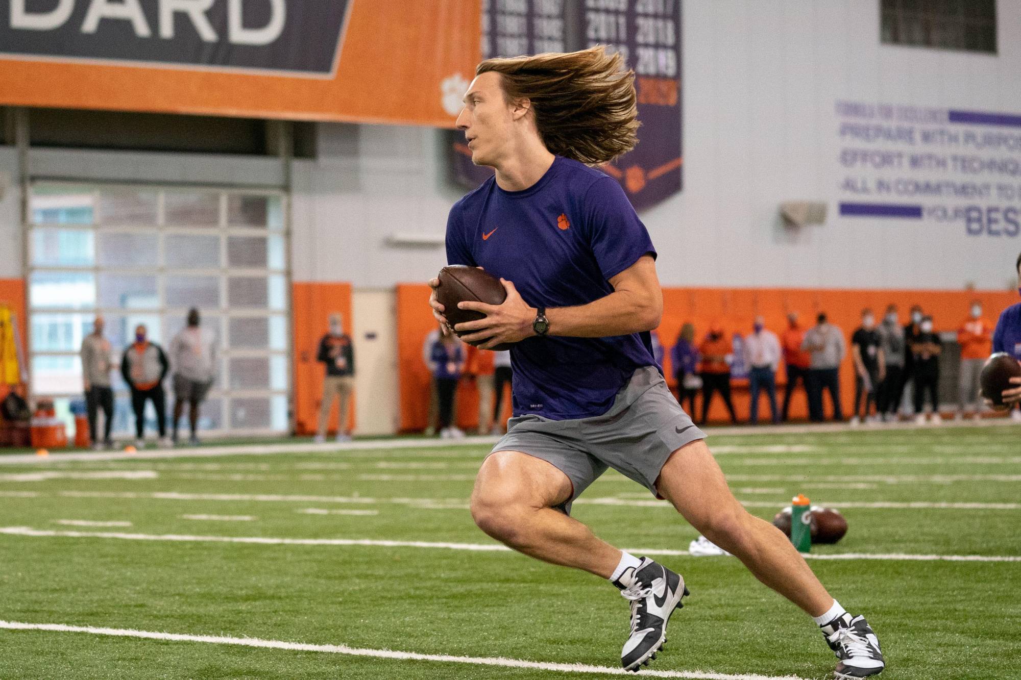 Jacksonville Jaguars Select Clemson QB Trevor Lawrence With No. 1 Overall  Pick In 2021 NFL Draft