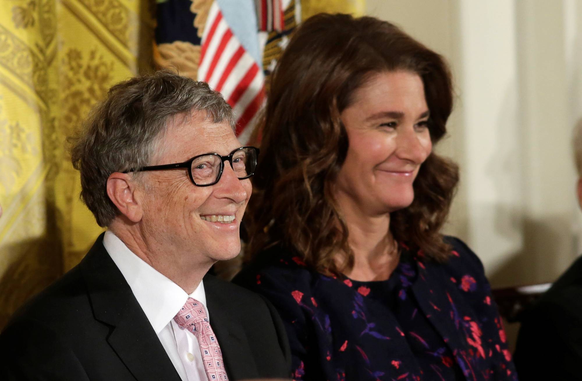 Bill and Melinda Gates attend a ceremony at the White House in Washington in November 2016.  | REUTERS