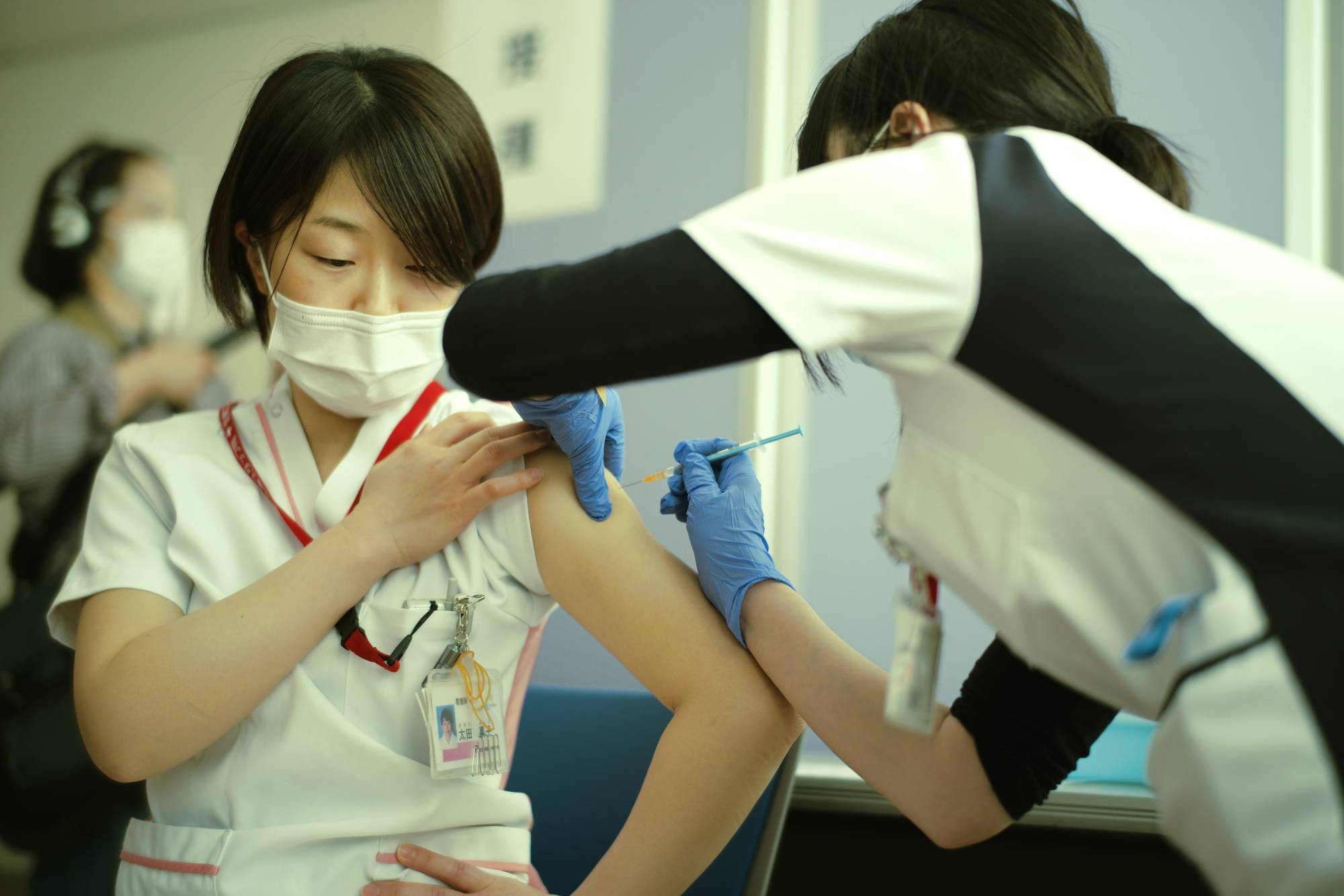 In Japan, drugs tested in clinical trials for their efficacy and safety typically enter the approval process by first being scrutinized by the Pharmaceuticals and Medical Devices Agency and then a panel of experts set up under the health ministry. | RYUSEI TAKAHASHI