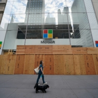 The renewed antipathy between Apple and Microsoft started about a year ago. | REUTERS
