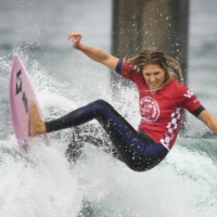 Stephanie Gilmore competes during the Vans U.S. Open in Huntington Beach, California, on Aug. 1, 2019. | USA TODAY / VIA REUTERS